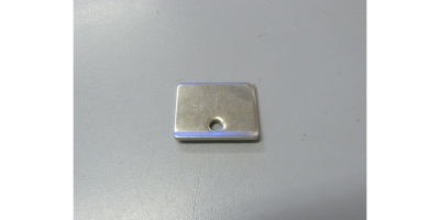 Пластина прижимная